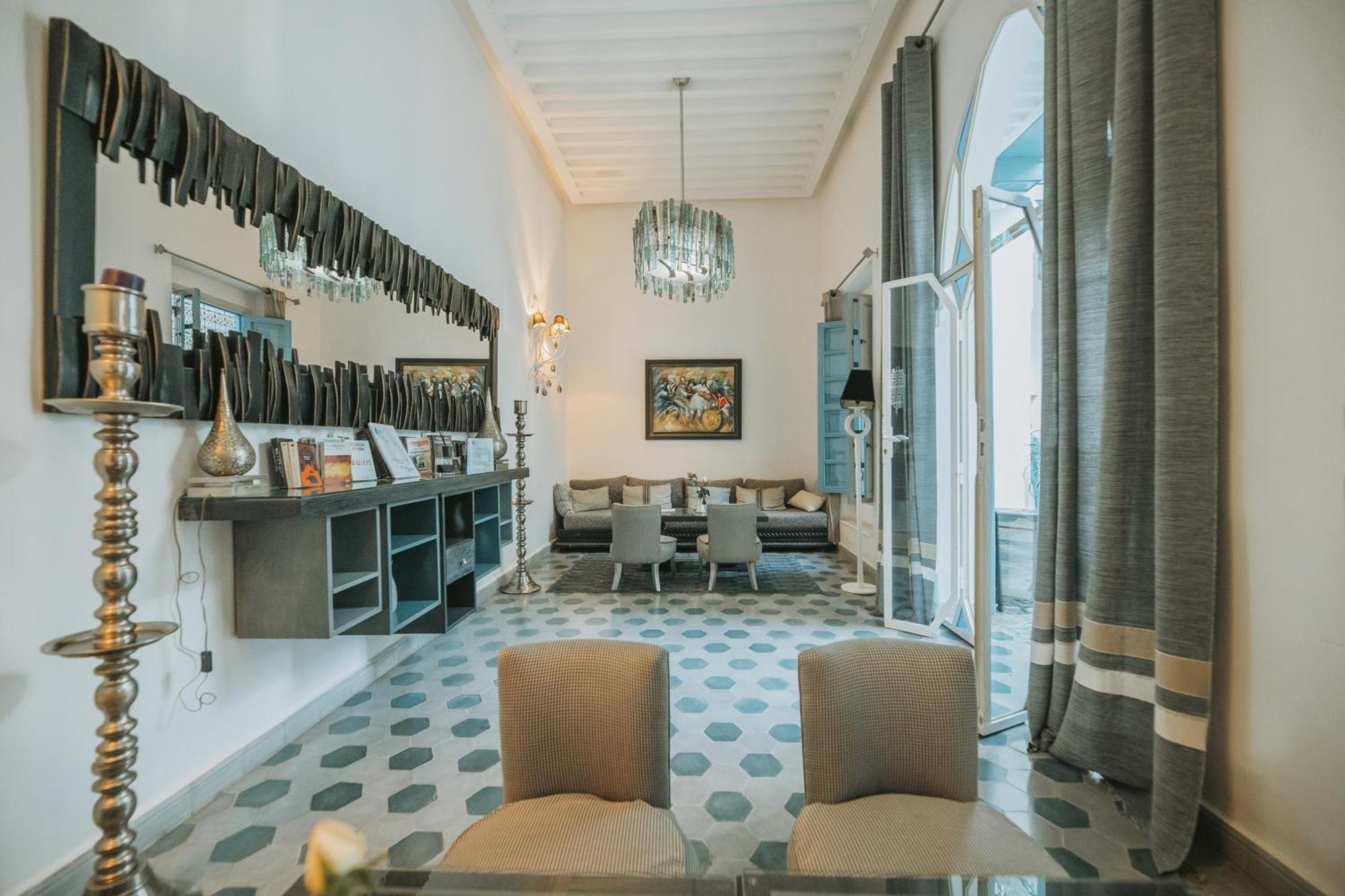Riad Le Perroquet Bleu Suites & Spa Marrakesh Ngoại thất bức ảnh