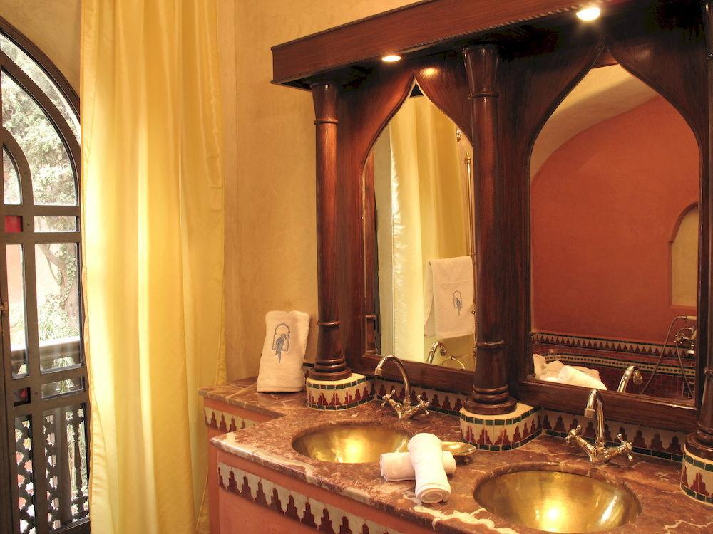 Riad Le Perroquet Bleu Suites & Spa Marrakesh Ngoại thất bức ảnh