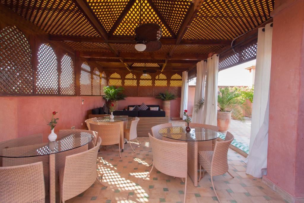 Riad Le Perroquet Bleu Suites & Spa Marrakesh Ngoại thất bức ảnh